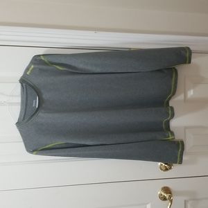 3/$15 Reebok gray play dry t-shirt sz XL